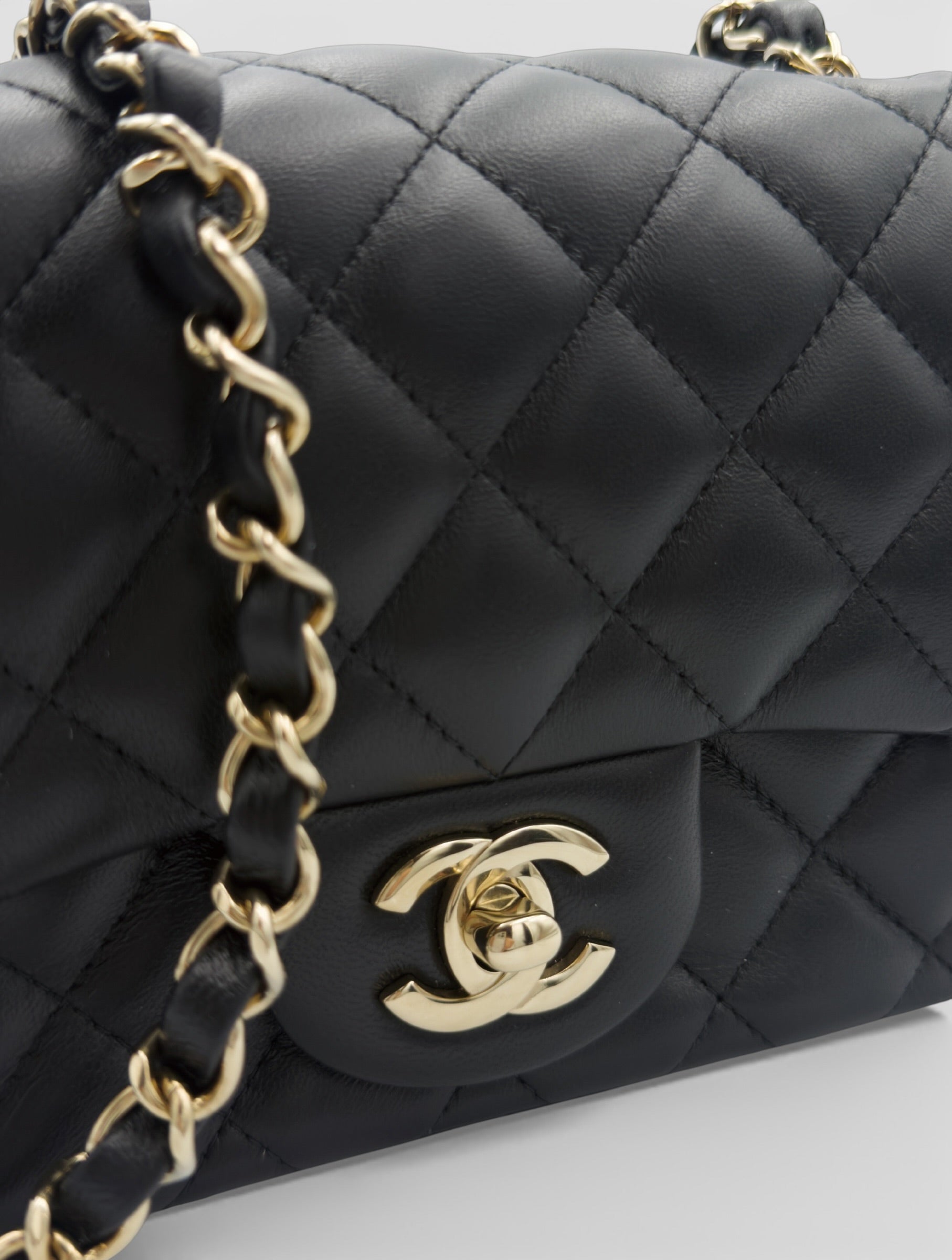 Mini Classic Flap - Black